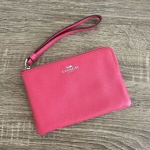 Coach Pink Pebbled Leather Wristlet Wallet Pouch